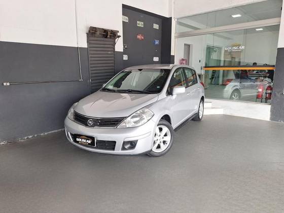 NISSAN TIIDA 1.8 S 16V FLEX 4P MANUAL NISSAN TIIDA 1.8 S 16V FLEX 4P MANUAL